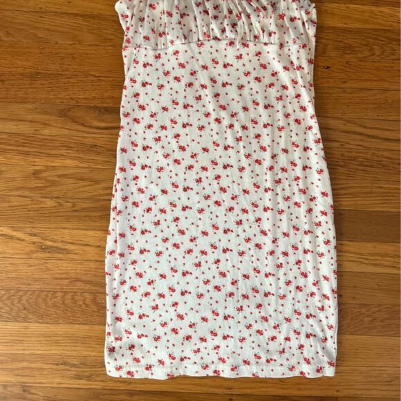 Cottage Core Dress - Picture 3 of 3